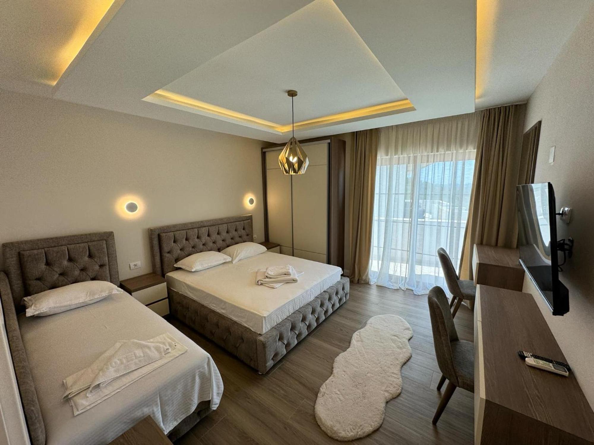 Apart Hotel Llolla Ulcinj Extérieur photo