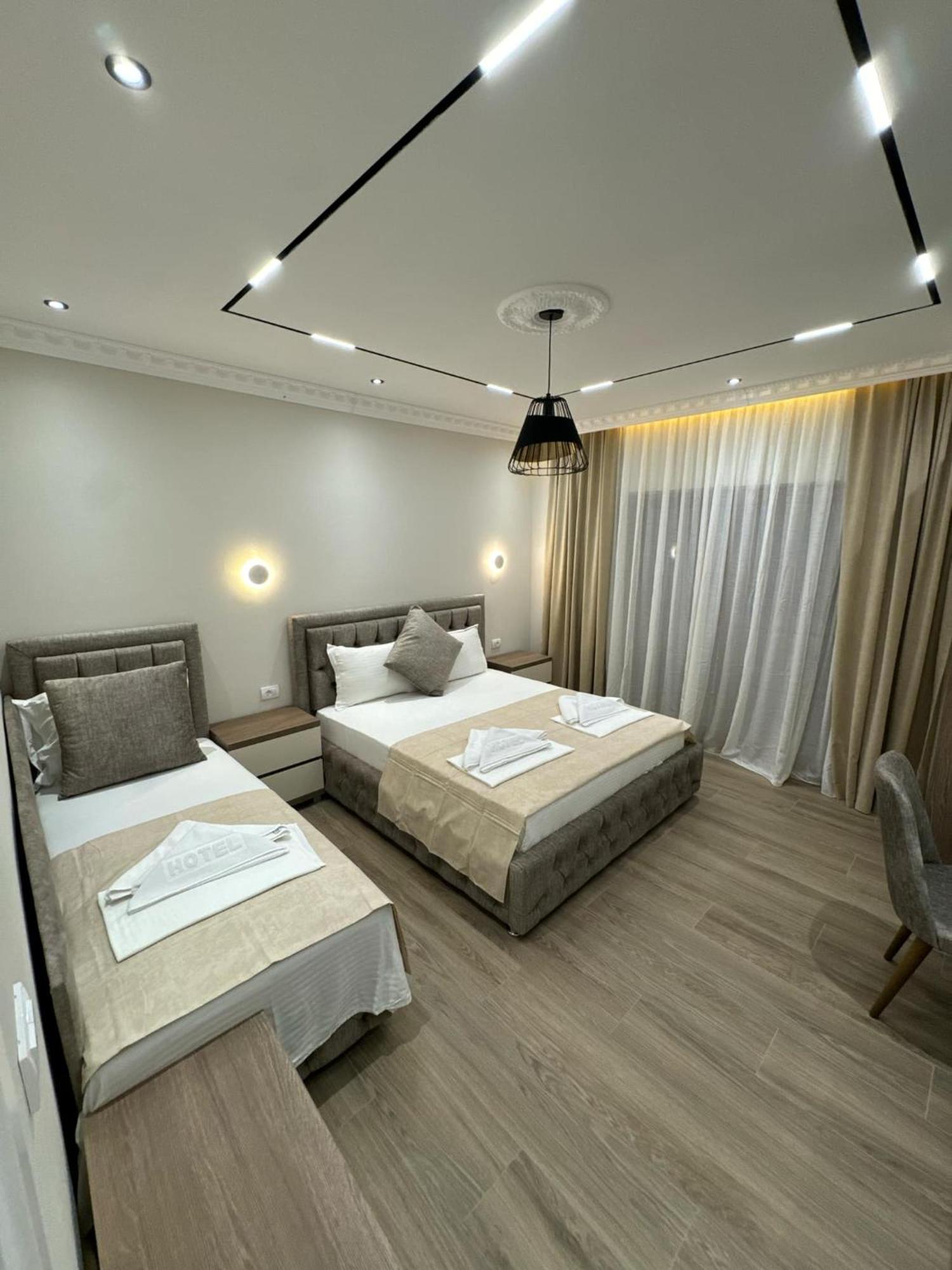 Apart Hotel Llolla Ulcinj Extérieur photo